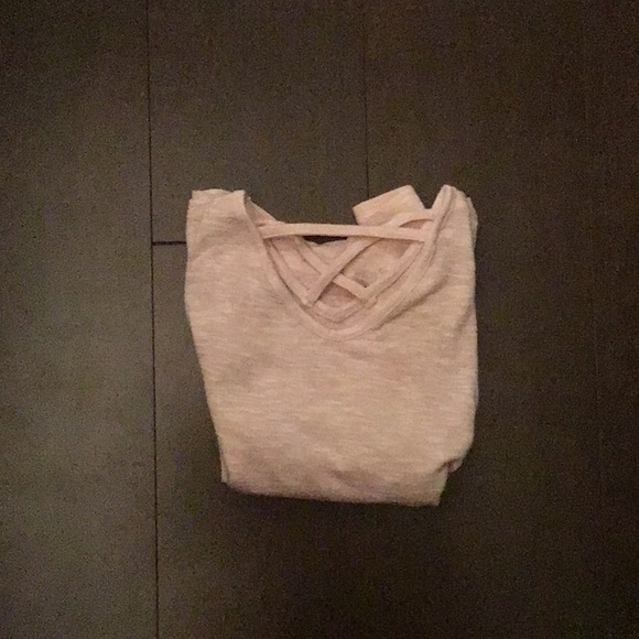 2/10! COZY and TIGHT FITTING long sleeve shirt! From urban planet!🌸🌸 - Picture 2 of 2